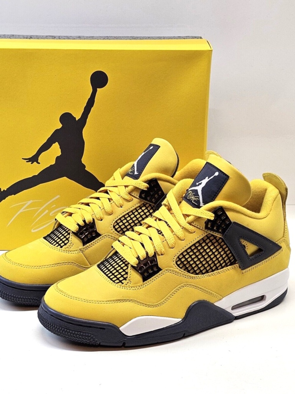 Air Jordan 4 Retro Lightning 2021 Tour Yellow CT8527-700 w/ Box